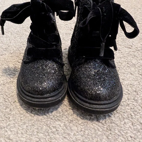 3 For $18 Cat & Jack Glittery Black Kids Boots - Picture 3 of 11